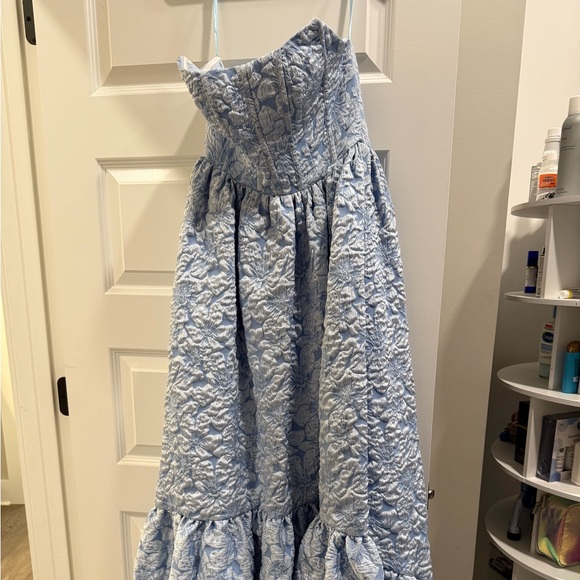 Elegant Blue bridesmaid Dress - Picture 4 of 5